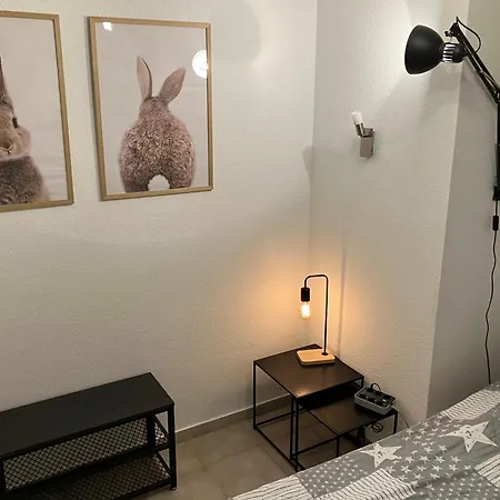 Langohr - Ruhig, Tolle Lage, Unkompliziert, Netflix&prime, Wallbox Apartman *